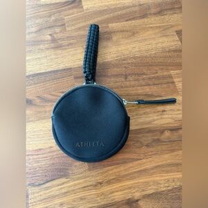 Athleta Black Revive Circle Wallet